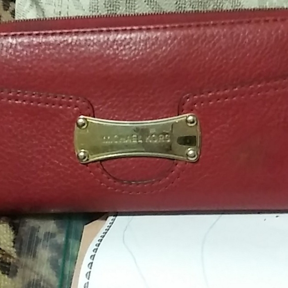 Michael kors purse